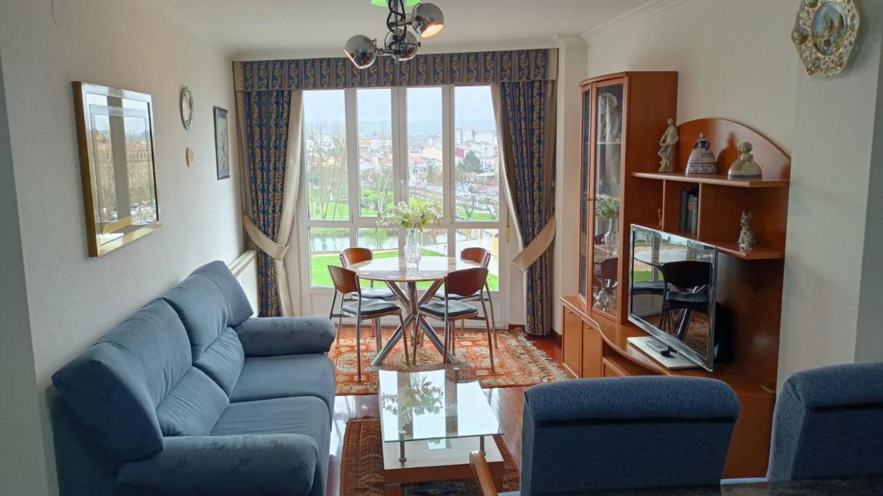 Apartamento Avelina Monforte De Lemos Extérieur photo